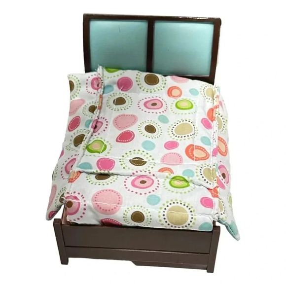 Fisher Price Loving Family Doll Furniture Lot 2 Parents Bed and Child Bed - Picture 11 of 16